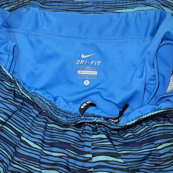 Nike Dri-Fit Athletic Running Shorts - Picture 4 of 4